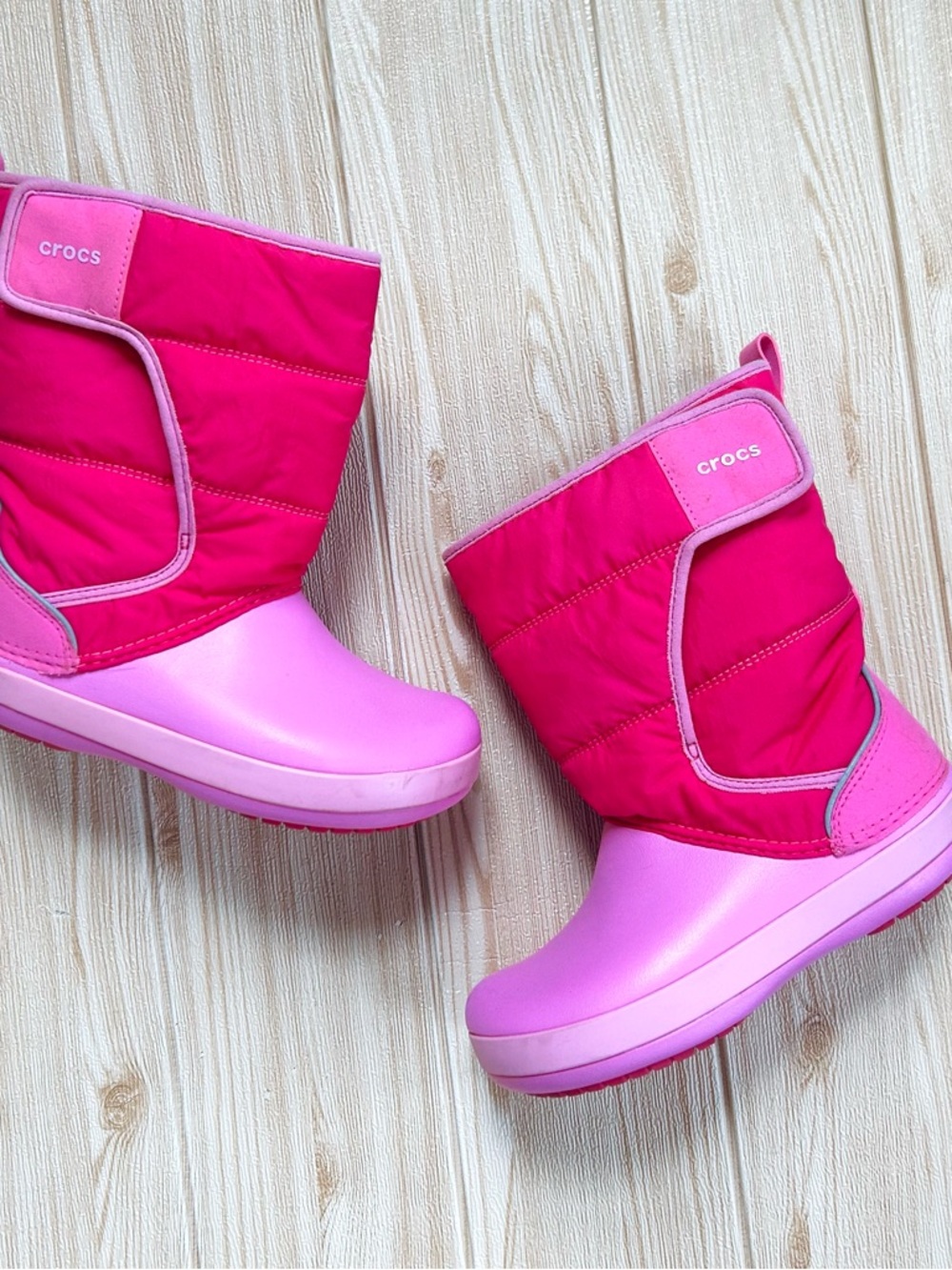 CROCS sz 1 Youth LodgePoint Candy Pink  Rain Snow Boots